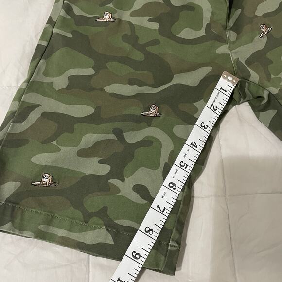 Vineyard Vines Camo Breaker Shorts Boys Size 18 Embroidered Dog Surfboard Preppy - Picture 4 of 9